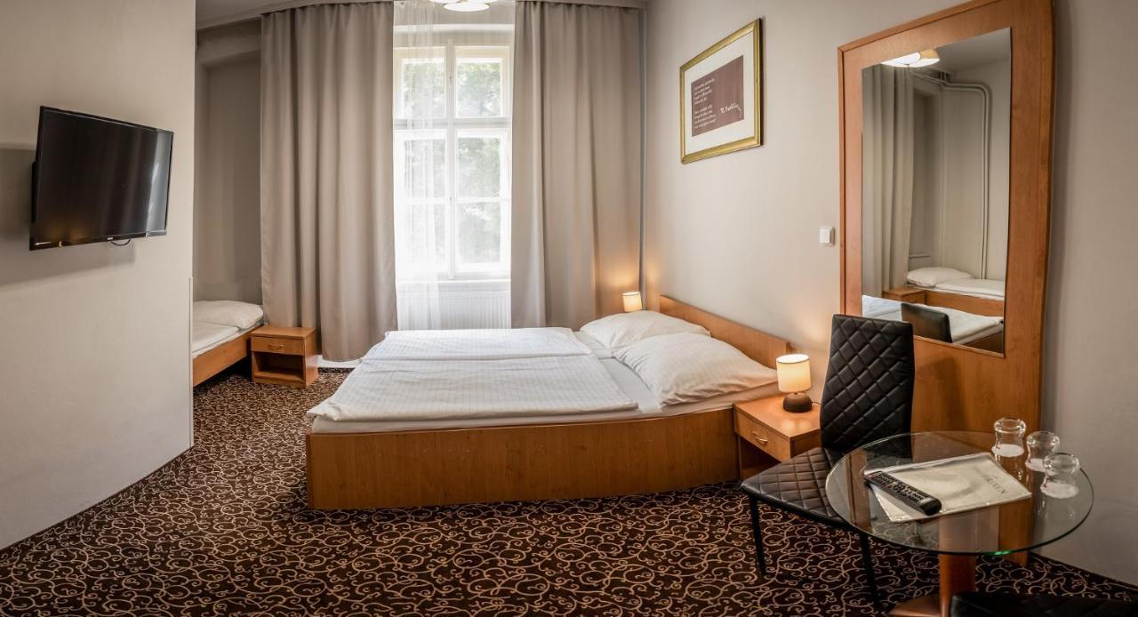 Hotel Brixen Praga Esterno foto