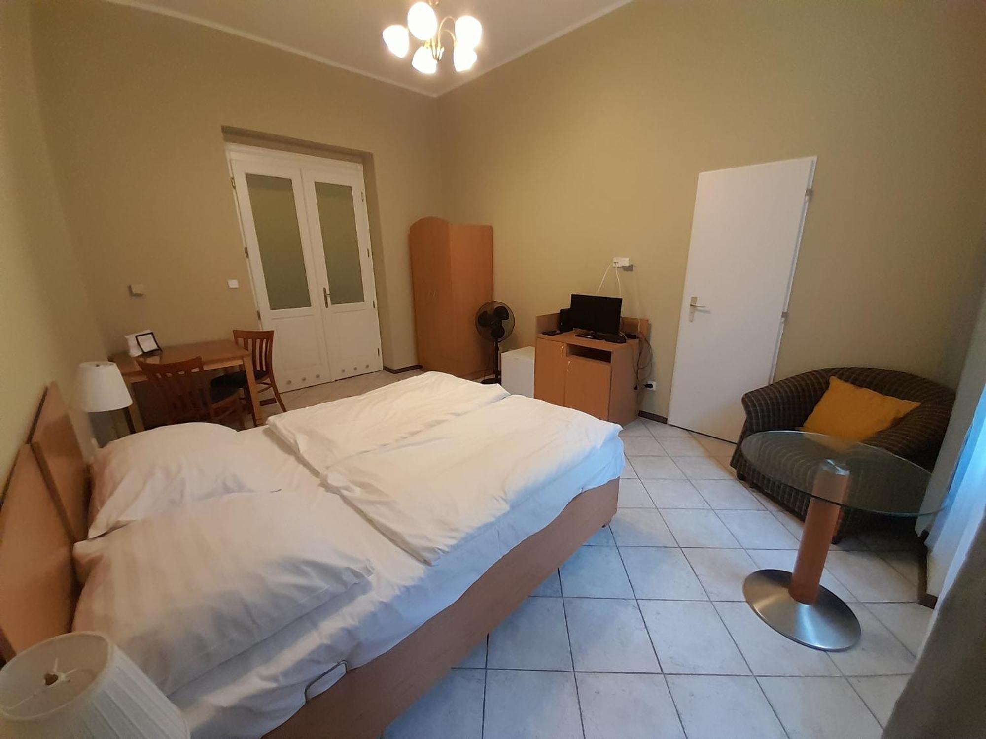 Hotel Brixen Praga Esterno foto