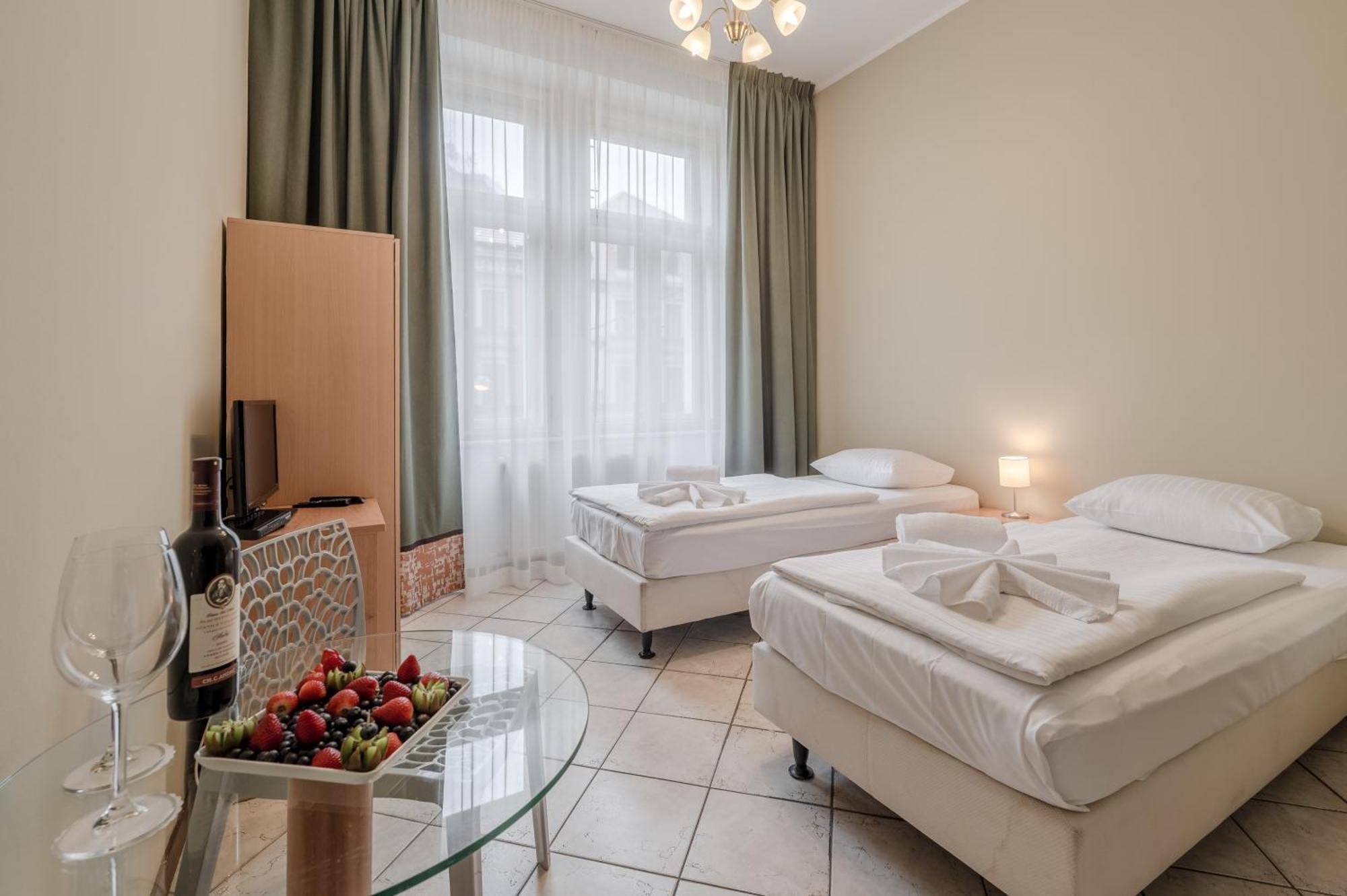Hotel Brixen Praga Esterno foto