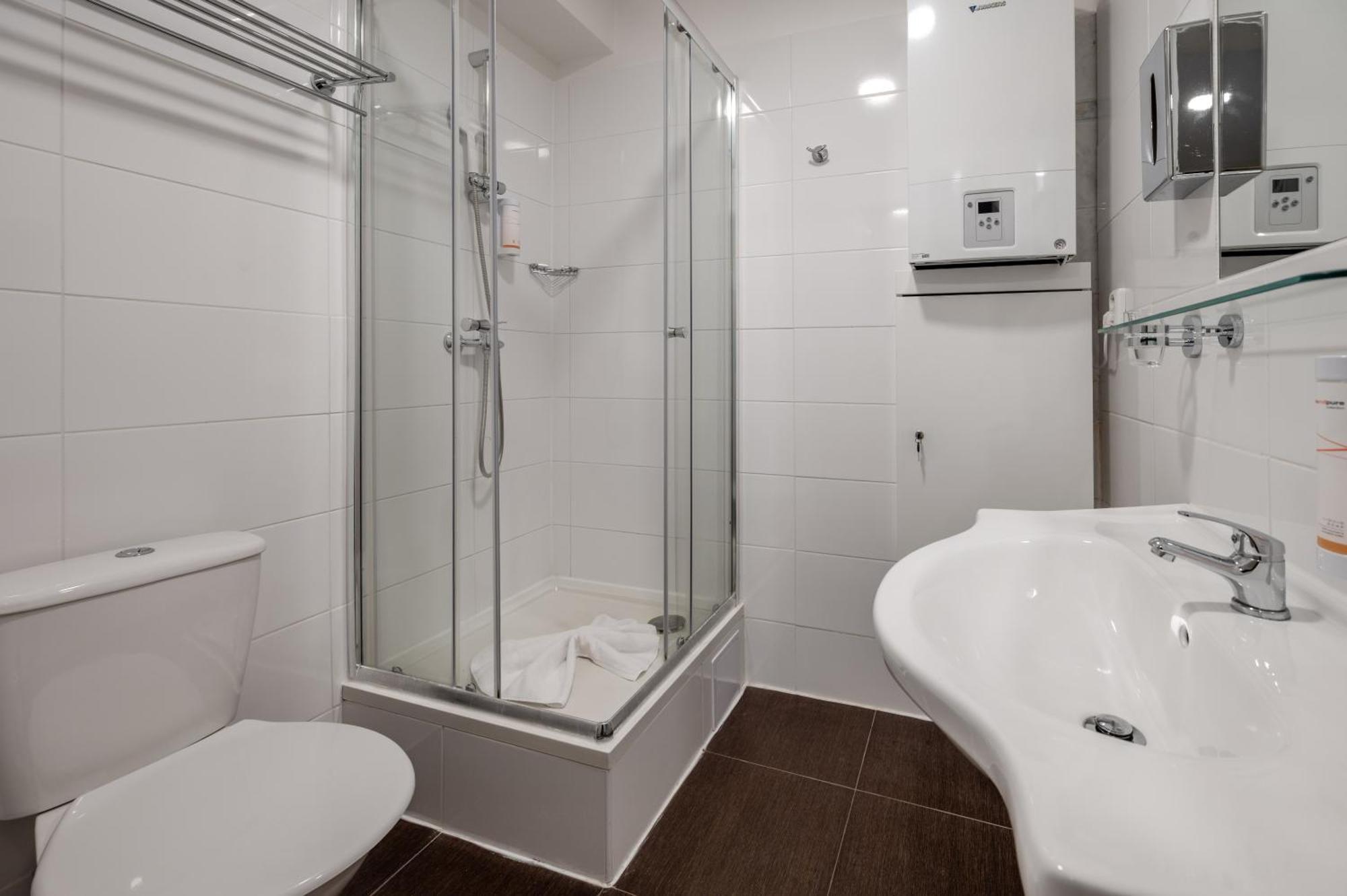 Hotel Brixen Praga Esterno foto